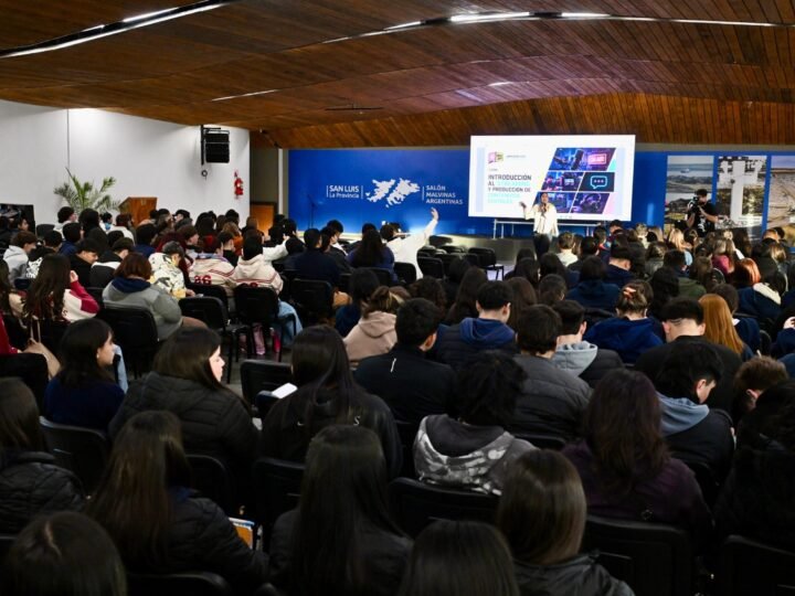 ESTUDIANTES Y DOCENTES PARTICIPARON DE LA SEGUNDA EDICIÓN DE CLIP EN LA CIUDAD DE SAN LUIS