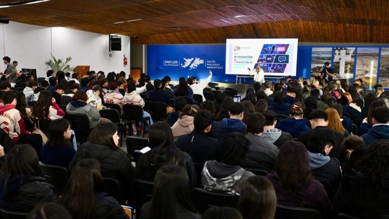 ESTUDIANTES Y DOCENTES PARTICIPARON DE LA SEGUNDA EDICIÓN DE CLIP EN LA CIUDAD DE SAN LUIS