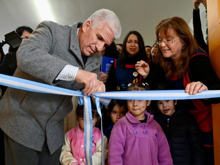 CON LA VUELTA A CLASES, EL GOBERNADOR INAUGURÓ REFACCIONES EN LA ESCUELA ‘ROSARIO MERCEDES SIMÓN’