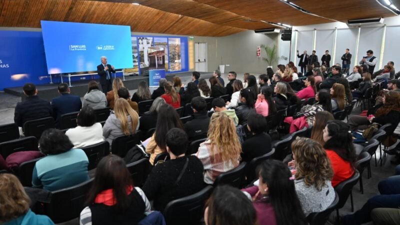 LANZARON LA DIPLOMATURA EN IA PARA UNA SEGUNDA COHORTE DE 6.000 DOCENTES Y DIRECTIVOS ESCOLARES