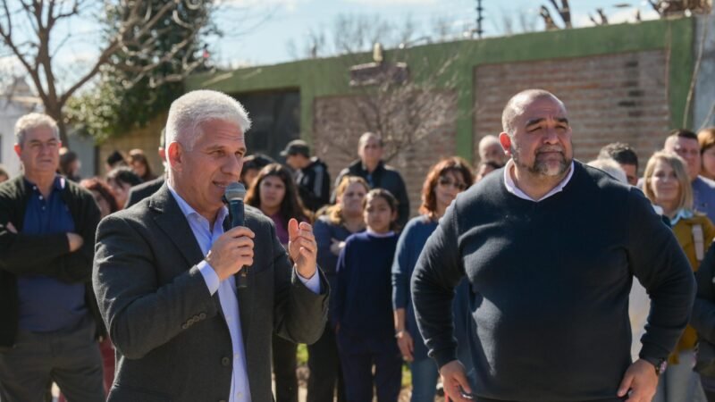 POGGI RECORRIÓ EL AVANCE DE LA REPAVIMENTACIÓN DE CALLES EN EL BARRIO ANTONIO PALACIOS