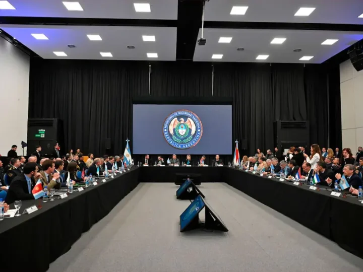 SAN LUIS PRESENTE EN EL CONSEJO FEDERAL DE SEGURIDAD INTERIOR