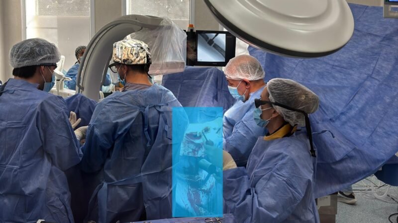 SAN LUIS HIZO HISTORIA: REALIZARON LA PRIMERA RECONSTRUCCIÓN FEMORAL CON UN IMPLANTE PERSONALIZADO