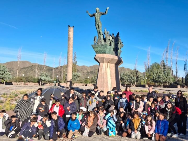 EL MONUMENTO AL PUEBLO PUNTANO AMPLÍA SU AGENDA DE VISITAS EDUCATIVAS