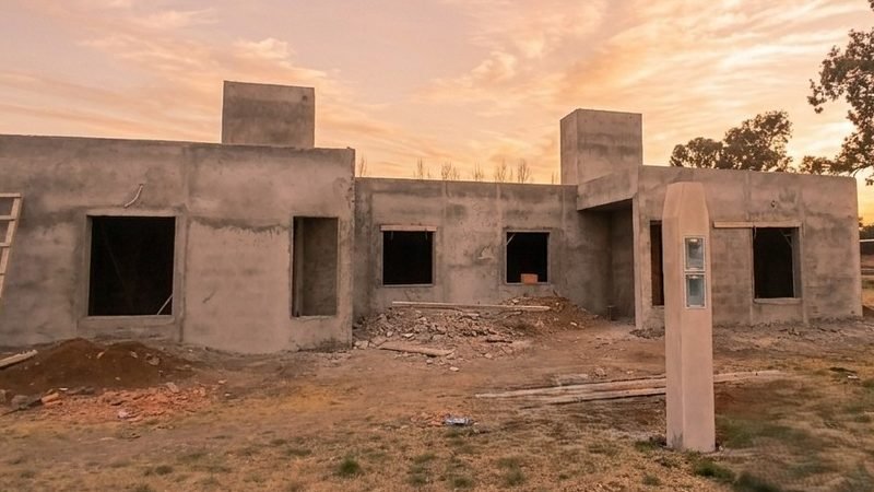 LAS VIVIENDAS DE ANCHORENA Y ARIZONA SE PREPARAN PARA NUEVAS ETAPAS DE OBRA