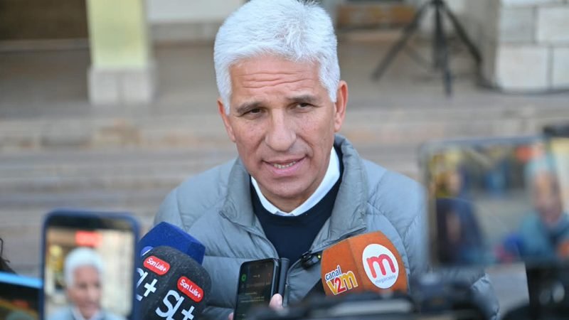 “SOY EL ÚNICO CIUDADANO DE SAN LUIS QUE NO PODRÁ SER GOBERNADOR DURANTE DOS PERÍODOS MÁS”