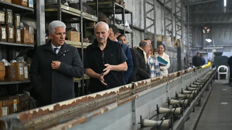 EL GOBERNADOR SE INTERIORIZÓ SOBRE LOS PROYECTOS DE INVERSIÓN DE PLASTIMET