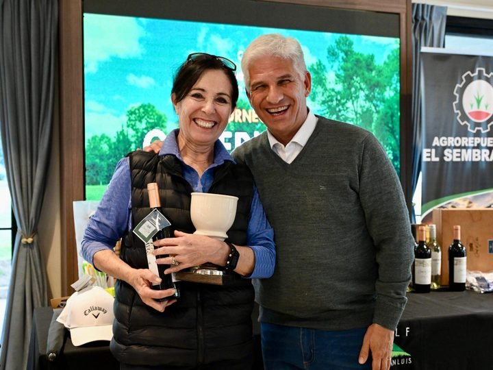 POGGI ENTREGÓ LOS PREMIOS DE UNA NUEVA EDICIÓN DEL ‘TORNEO DEL GOBERNADOR’