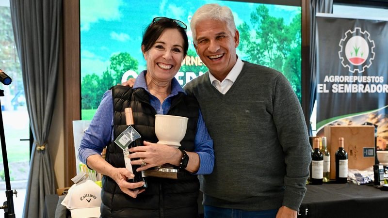POGGI ENTREGÓ LOS PREMIOS DE UNA NUEVA EDICIÓN DEL ‘TORNEO DEL GOBERNADOR’