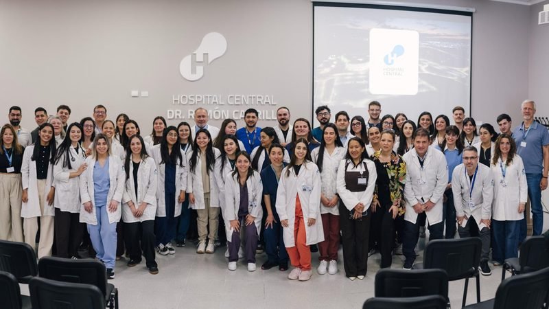 SE REALIZÓ EL ACTO DE INGRESO DE LOS RESIDENTES 2026 AL HOSPITAL CENTRAL ‘DR. RAMÓN CARRILLO’