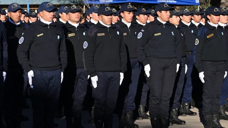 EL ISSP PREPARA EL EXAMEN PARA 1.180 POSTULANTES A LAS CARRERAS DE POLICÍA Y SERVICIO PENITENCIARIO