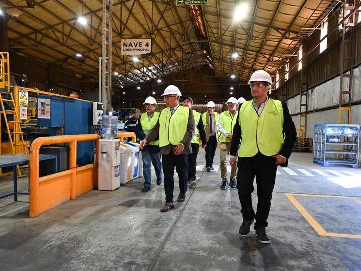 POGGI VISITÓ SAINT-GOBAIN Y DESTACÓ EL CRECIMIENTO DE LA INDUSTRIA Y LAS INVERSIONES EN SAN LUIS