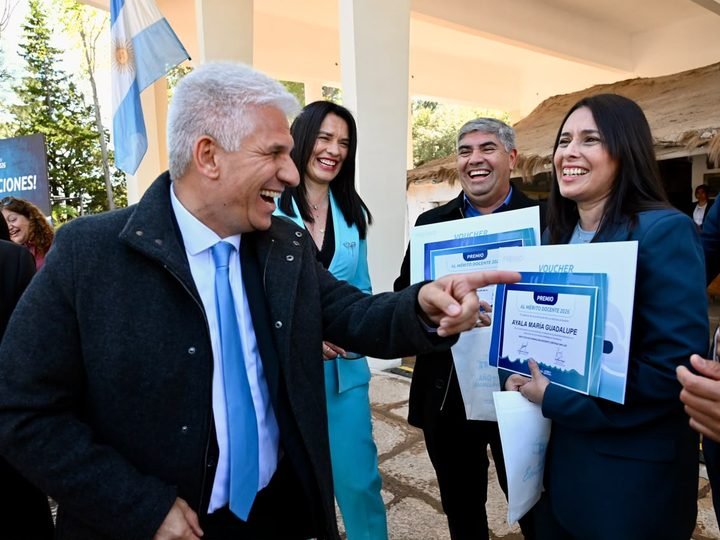 UNA TRAYECTORIA DOCENTE QUE VUELVE AL LUGAR DONDE COMENZÓ