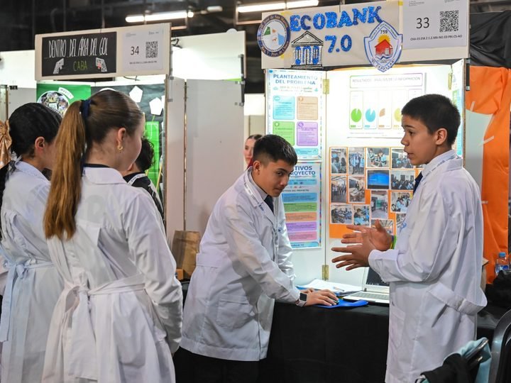 MÁS DE 3.500 PERSONAS DISFRUTARON DE LA FERIA NACIONAL DE CIENCIAS