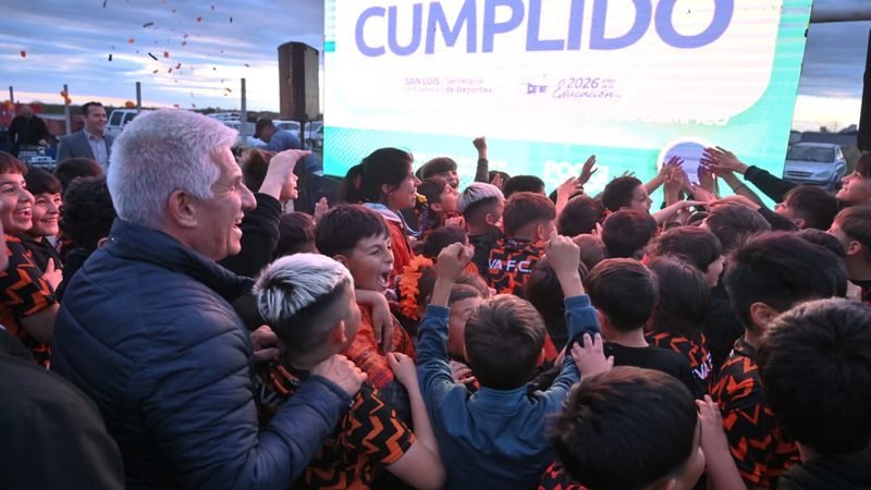 MÁS INFRAESTRUCTURA PARA EL EVA FÚTBOL CLUB: INAUGURARON VESTUARIOS Y EL CIERRE DE SU CANCHA